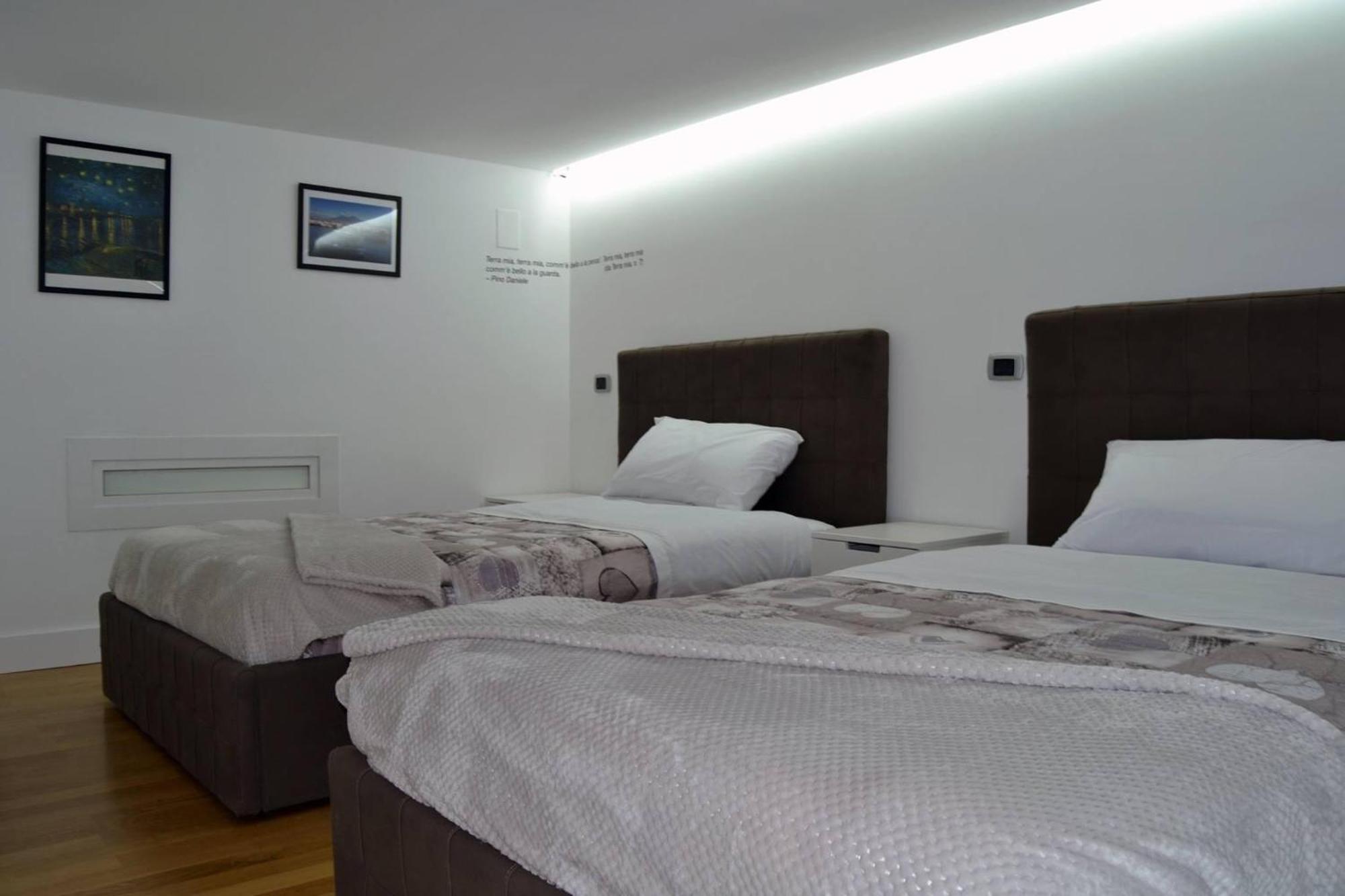 Napoli Centro, Dm Luxury Apartments Zewnętrze zdjęcie